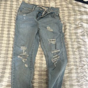High rise super skinny levi’s 720 jeans !